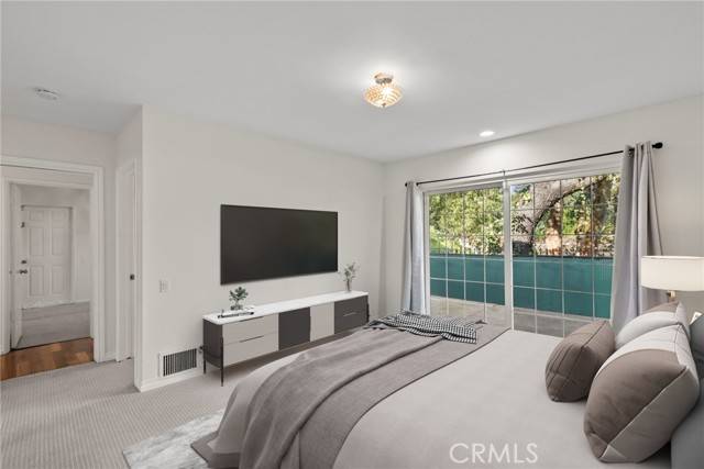 Glendale, CA 91206,1519 Lynglen Drive
