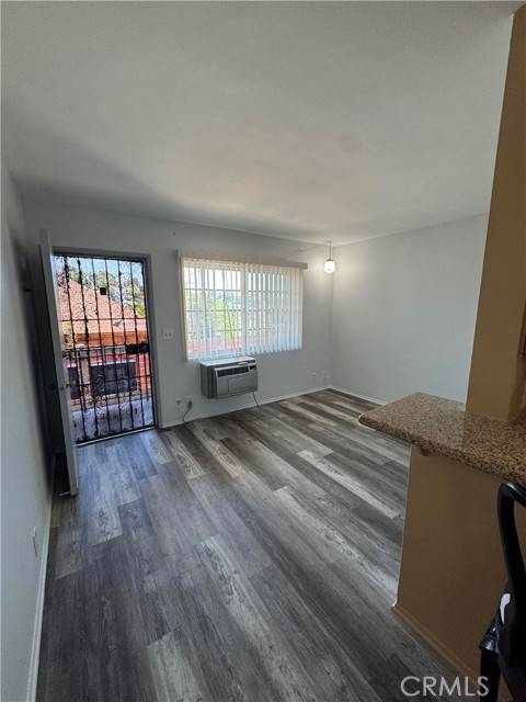 Los Angeles, CA 90039,2257 Ewing Street #1