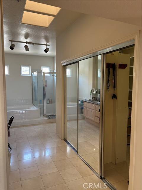 Glendale, CA 91208,1928 Calle Dulce