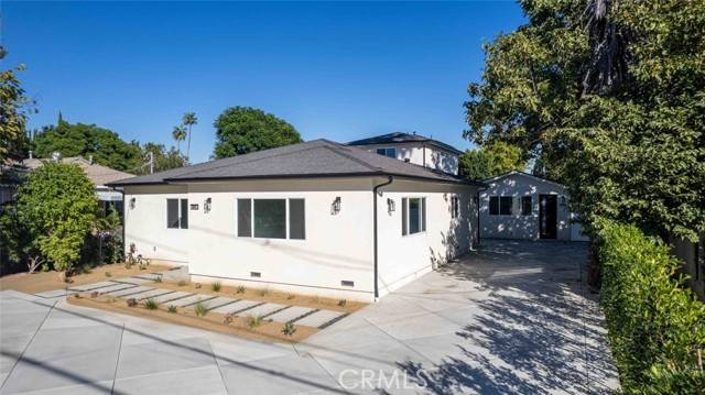 Van Nuys (los Angeles), CA 91405,6842 Cedros Avenue