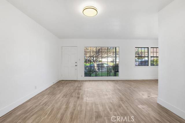 Sun Valley (los Angeles), CA 91352,8321 Valecrest Drive