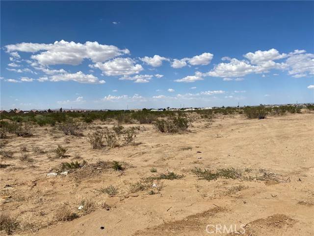 Adelanto, CA 92301,0 Palmdale Rd