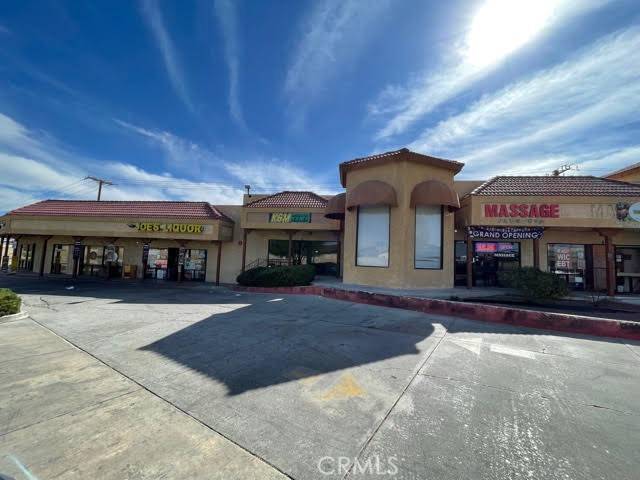 Victorville, CA 92392,16137 Green Tree Boulevard