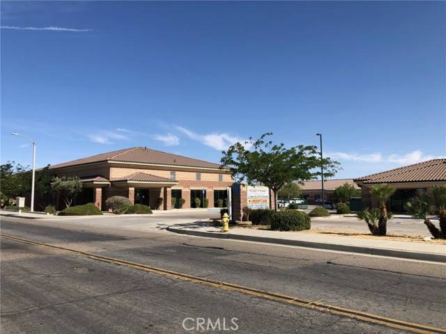 Hesperia, CA 92345,16490 Walnut Street