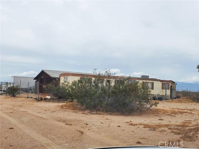 Adelanto, CA 92301,8746 Cactus Road