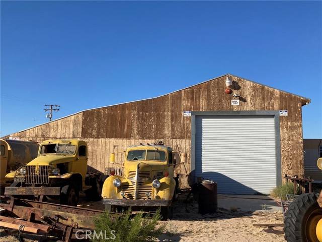 Newberry Springs, CA 92365,35127 Condor Road