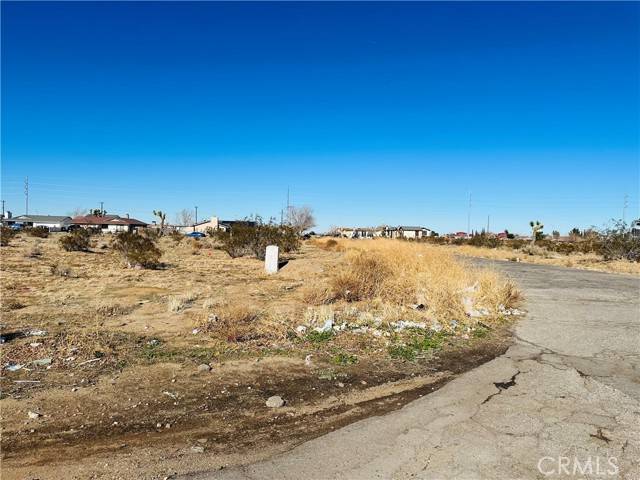 Adelanto, CA 92301,0 Aztec