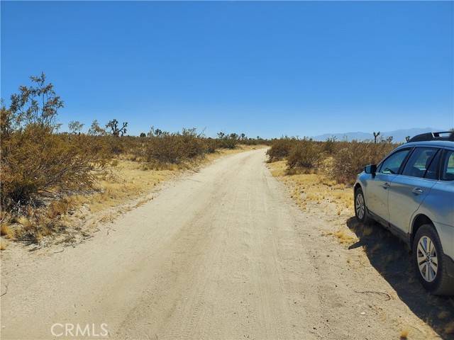 Adelanto, CA 92301,0 Crippen Parcel #3210-091-01 Road