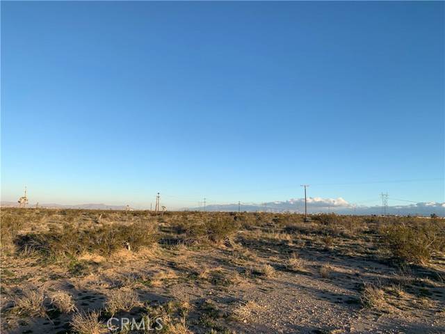 Adelanto, CA 92301,0 Lilac Road