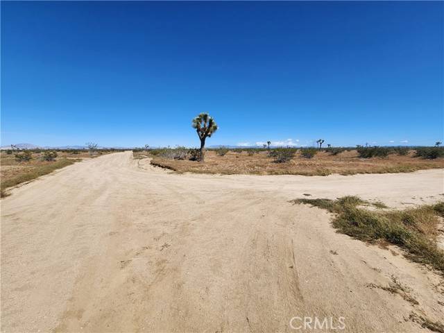 Phelan, CA 92372,0 Mojave Drive