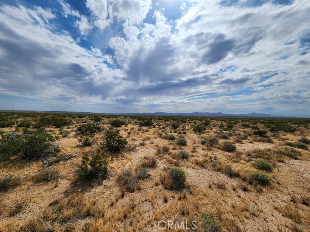 Adelanto, CA 92301,0 Osage Road