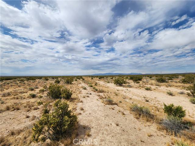 Adelanto, CA 92301,0 Osage Road