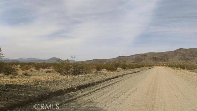 Lucerne Valley, CA 92356,800 Firethorn Road