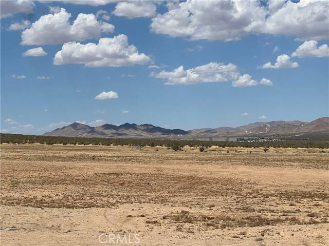 Apple Valley, CA 92307,0 Falchion Rd.