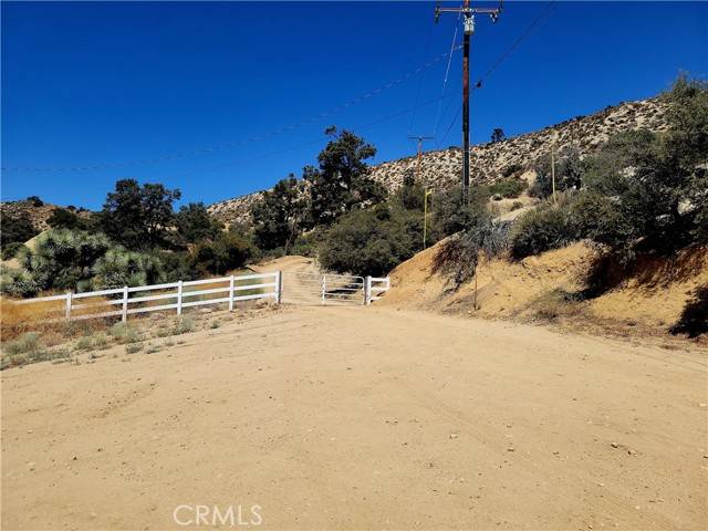 Pinon Hills, CA 92397,3131 Whispering Pines Rd