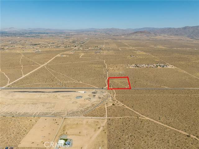 Apple Valley, CA 92308,23921 Ocotillo Way