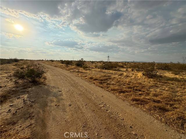 Adelanto, CA 92301,0 La Paz Street