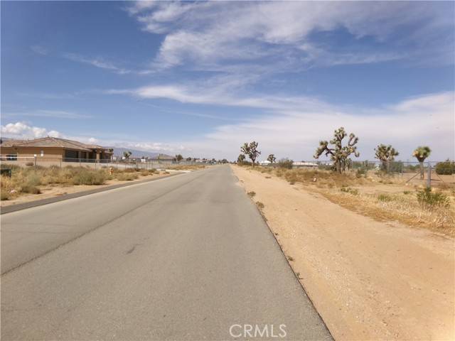 Phelan, CA 92371,0 Mesa Road