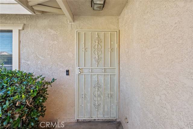 Victorville, CA 92395,17869 Canyon Meadow Road