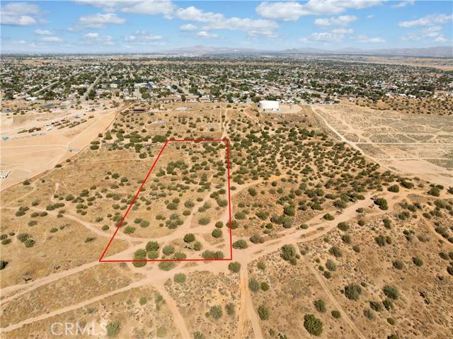 Hesperia, CA 92345,0 Windsor