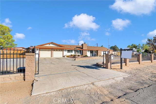 Apple Valley, CA 92308,13463 Seminole Road