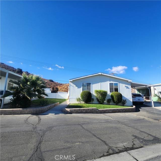 Canyon Country (santa Clarita), CA 91387,30000 Sand Canyon Road #2