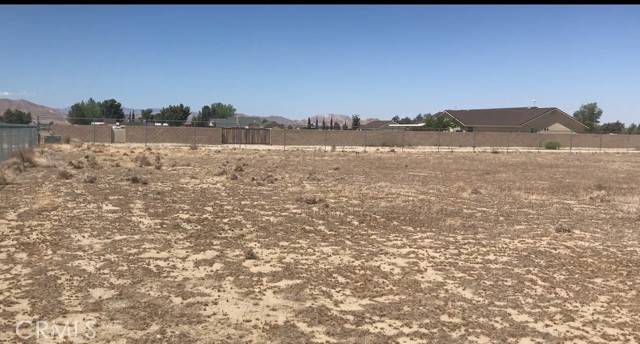 Rosamond, CA 93560,7603 Birch St