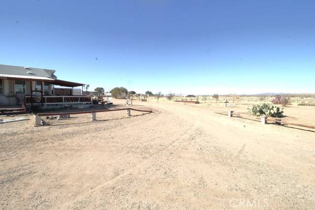 Hinkley, CA 92347,36724 Indian Wells Road