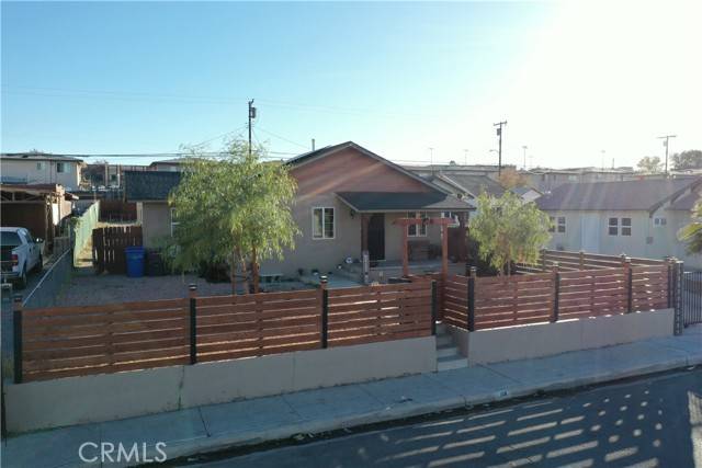 Barstow, CA 92311,116 W Fredricks Street