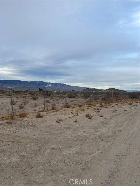 Lucerne Valley, CA 92356,7 Rodeo Road