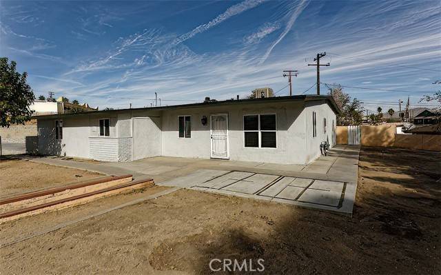 Victorville, CA 92395,15004 Zenda Street