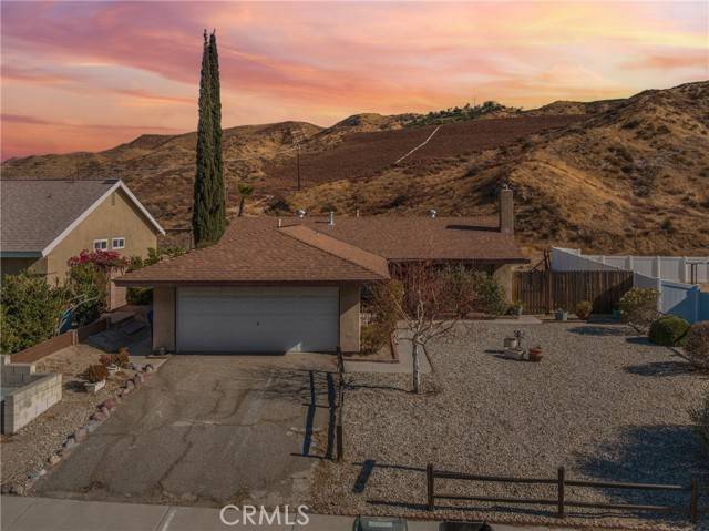 Canyon Country (santa Clarita), CA 91387,29902 Abelia rd