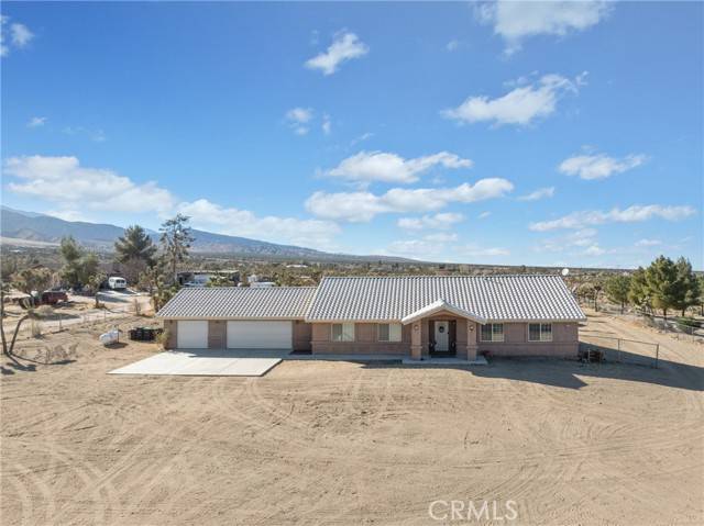 Pinon Hills, CA 92372,11248 Hemlock Street