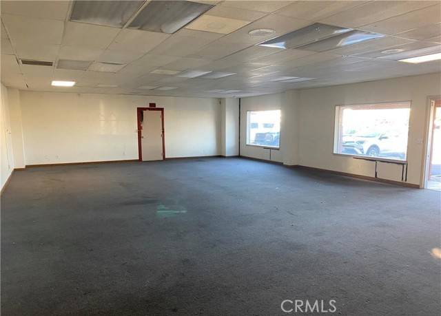 Apple Valley, CA 92308,20975 Bear Valley Road