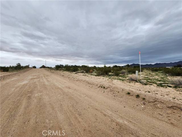 Newberry Springs, CA 92365,2 Summerset Road