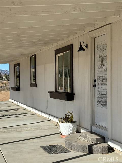 Phelan, CA 92371,6084 Elsinore Road