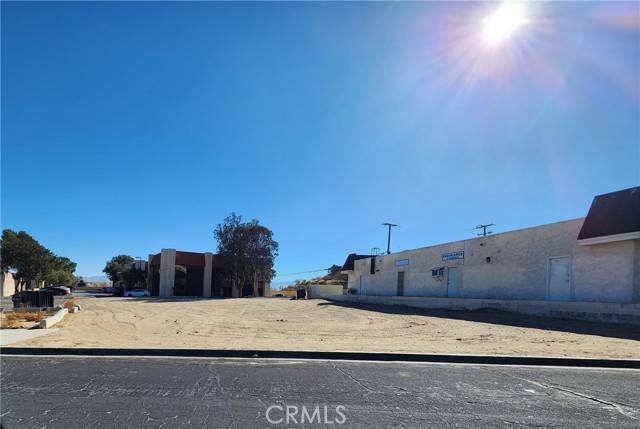 Victorville, CA 92395,0 Corta Drive