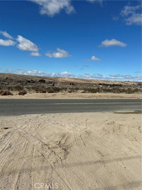 Oro Grande, CA 92368,154 Rattlesnake Gulch