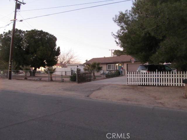 Victorville, CA 92395,15312 Sitting Bull Street