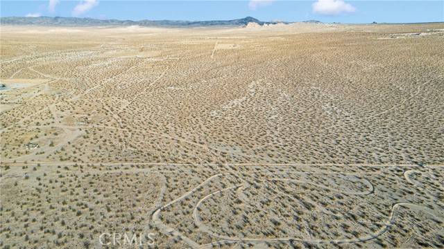 Lucerne Valley, CA 92356,0 Dallas Avenue