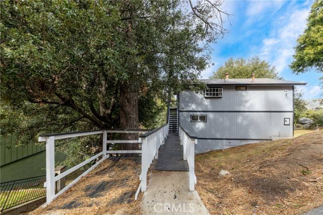 Crestline, CA 92325,129 Zermat Dr #1-2