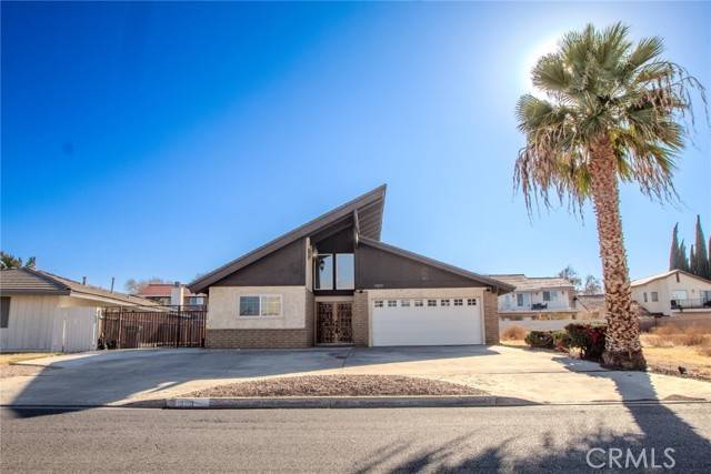 Victorville, CA 92395,13213 Sea Gull Drive