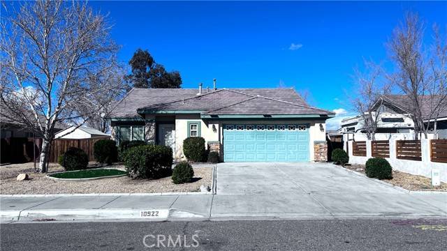 Adelanto, CA 92301,10922 Star Street