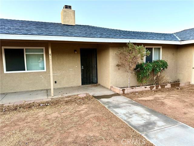 Apple Valley, CA 92307,15965 Sago Road #4