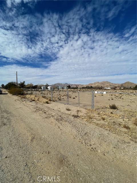 Lucerne Valley, CA 92356,31160 Sherwood Street