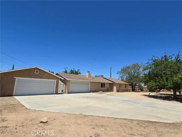 Apple Valley, CA 92308,11876 Puye Road