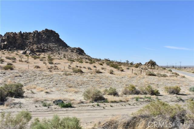 Lancaster, CA 93535,1 Vac/Vic Avenue B10/245 Ste