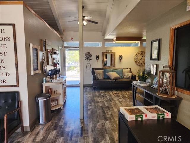 Victorville, CA 92395,14174 Green Tree Boulevard