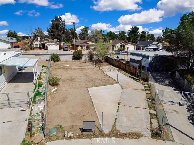 Victorville, CA 92395,15682 Calico Drive
