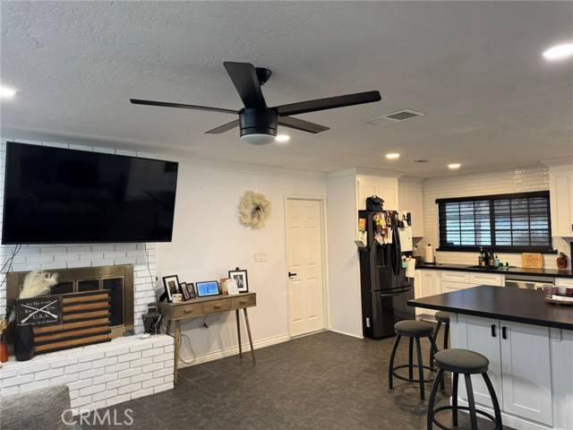 Apple Valley, CA 92307,13771 Wawona Road